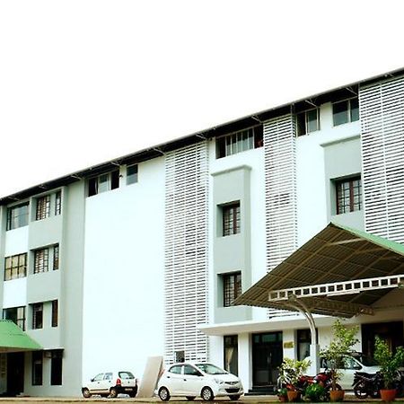 Hotel Soorya Regency Malappuram Kültér fotó